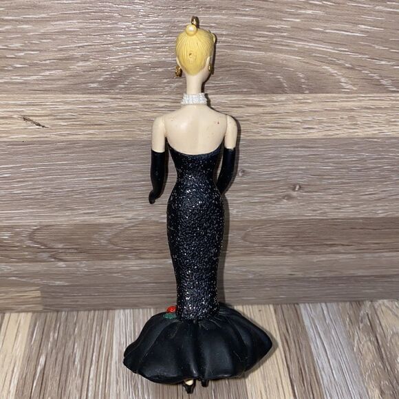 Barbie hallmark vintage decorations set of 3 holiday Barbie dolls 90s Christmas - Picture 6 of 16